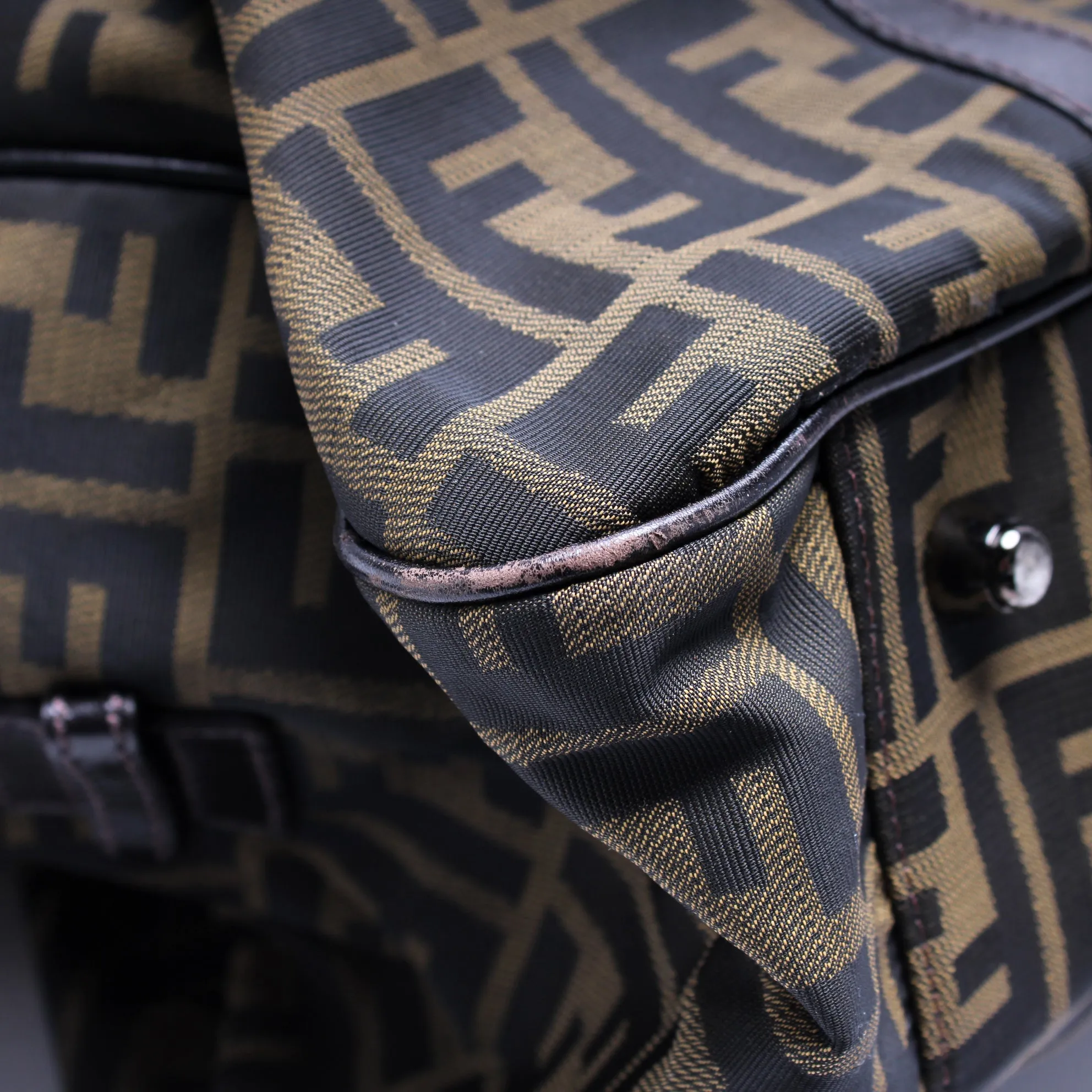 7VS002 Zucca Duffle Bag