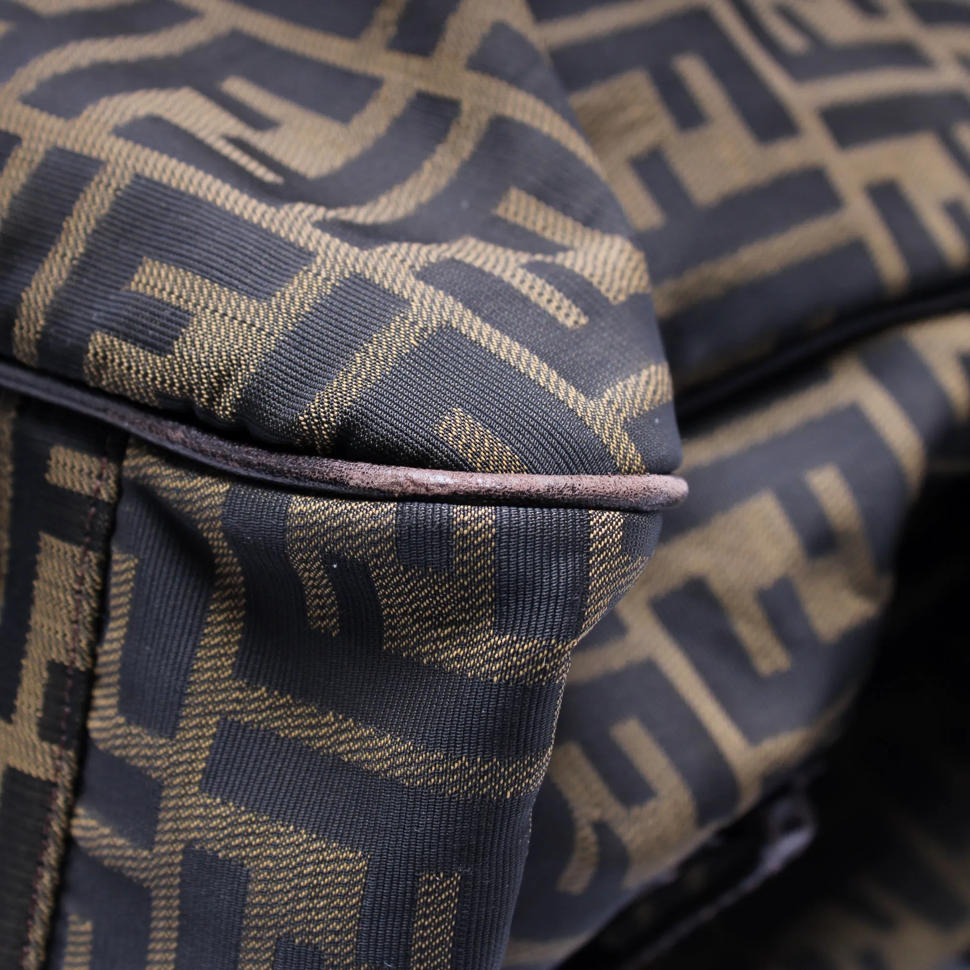 7VS002 Zucca Duffle Bag