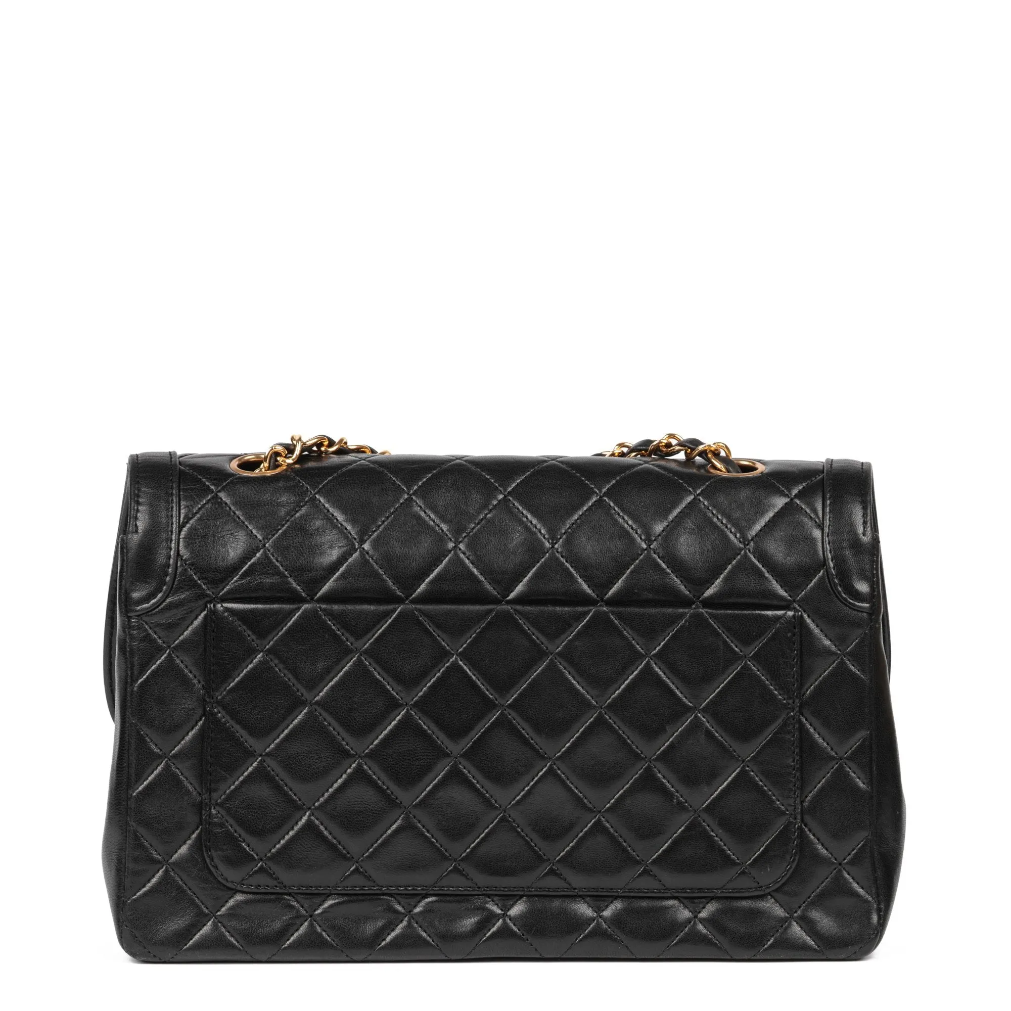 Chanel Black Quilted Lambskin Vintage Medium Classic Single Flap Bag with Wallet Shoulder Bag